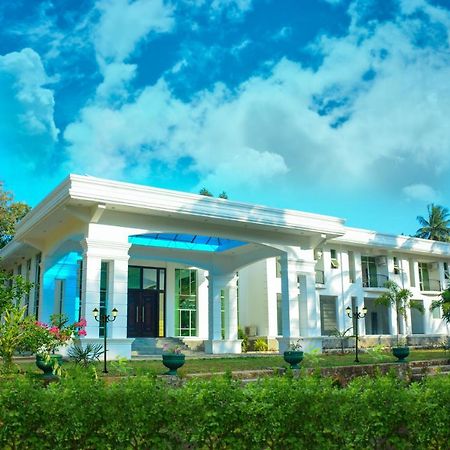 Soba Lanka Holiday Resort Melsiripura エクステリア 写真
