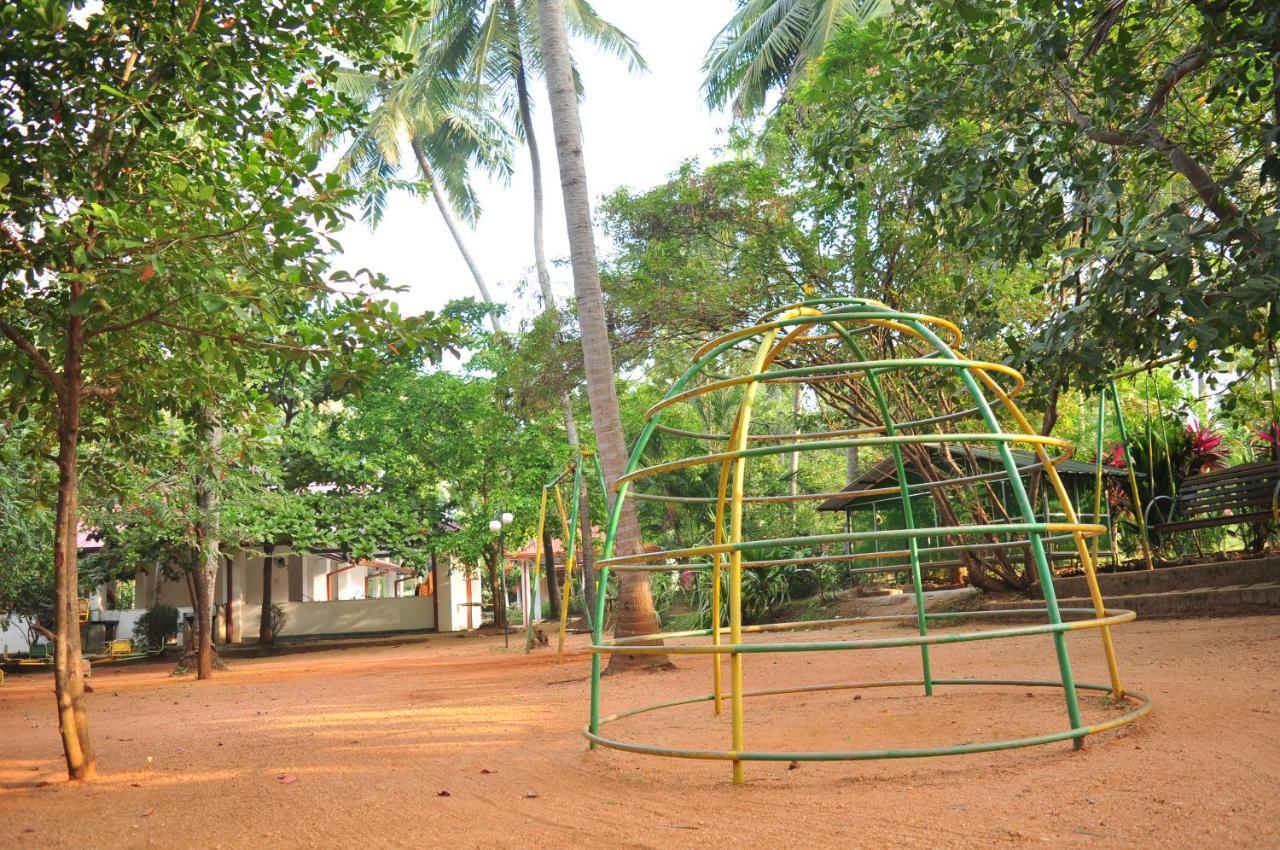 Soba Lanka Holiday Resort Melsiripura エクステリア 写真