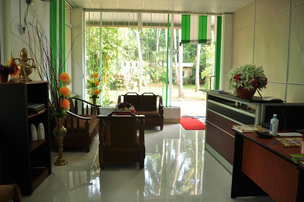 Soba Lanka Holiday Resort Melsiripura エクステリア 写真
