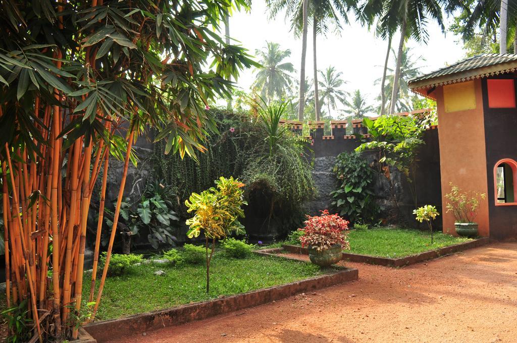 Soba Lanka Holiday Resort Melsiripura エクステリア 写真