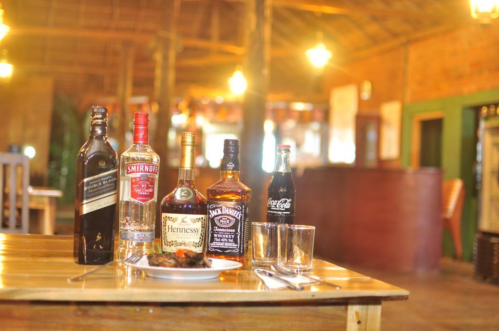 Soba Lanka Holiday Resort Melsiripura エクステリア 写真
