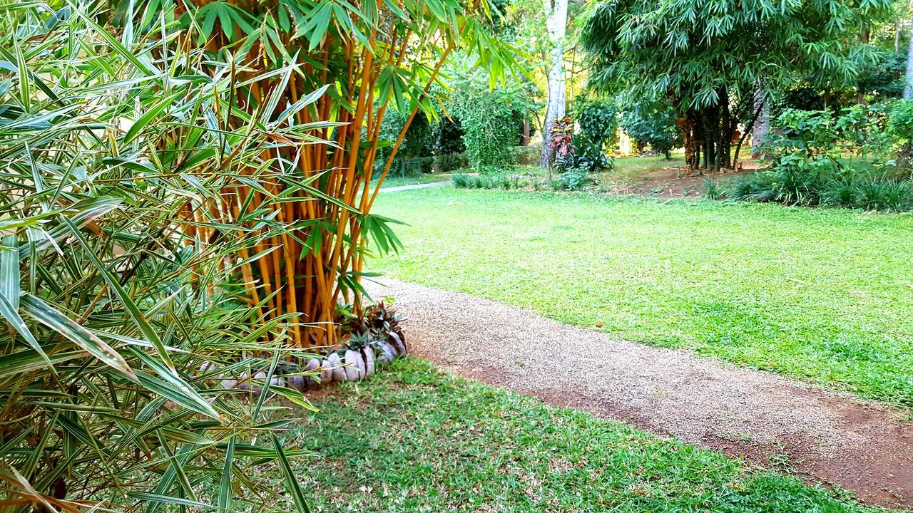 Soba Lanka Holiday Resort Melsiripura エクステリア 写真